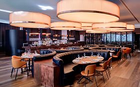 Sir Victor Hotel, Part Of Sircle Collection